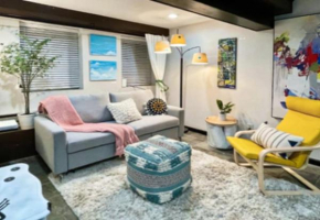 Artist's apartment in the heart of the city